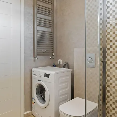 Sophia Luxury 2 Bedroom Mamaja