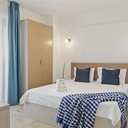 Sophia Luxury 2 Bedroom Apartament Mamaja