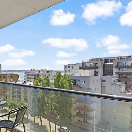 Sophia Luxury 2 Bedroom *